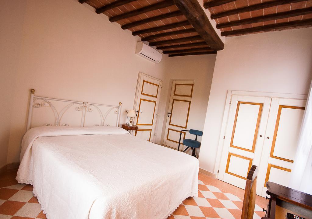 A Casa Mastacchi Bed and Breakfast Siena Esterno foto