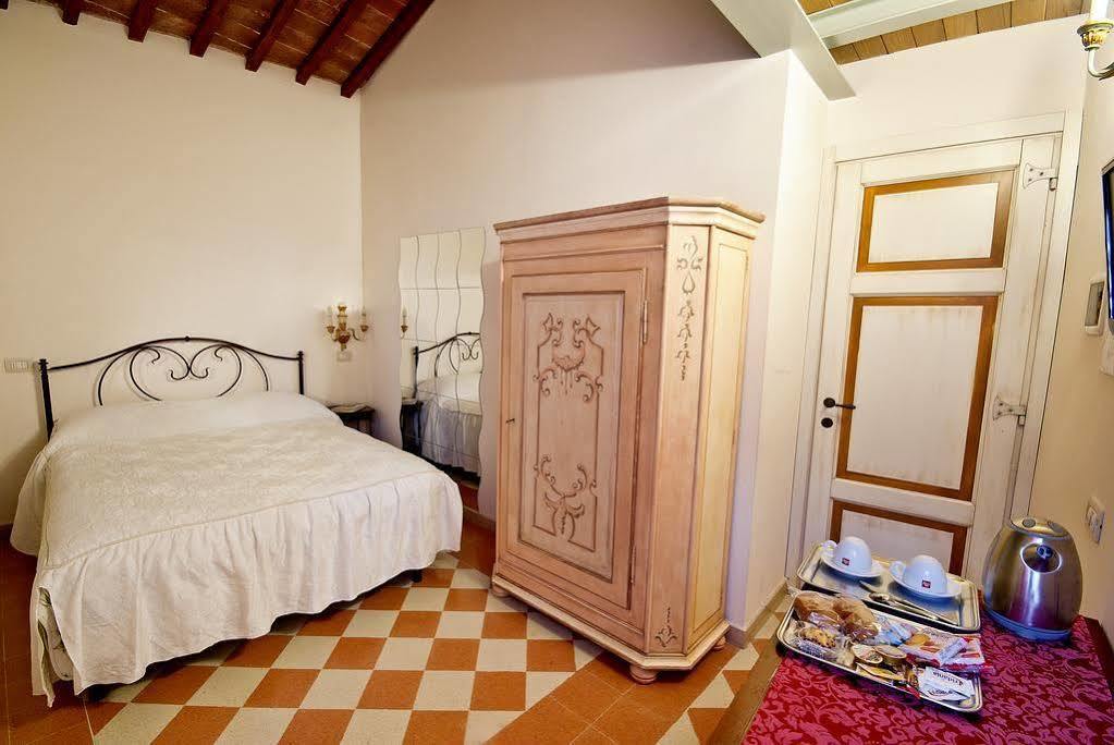 A Casa Mastacchi Bed and Breakfast Siena Esterno foto