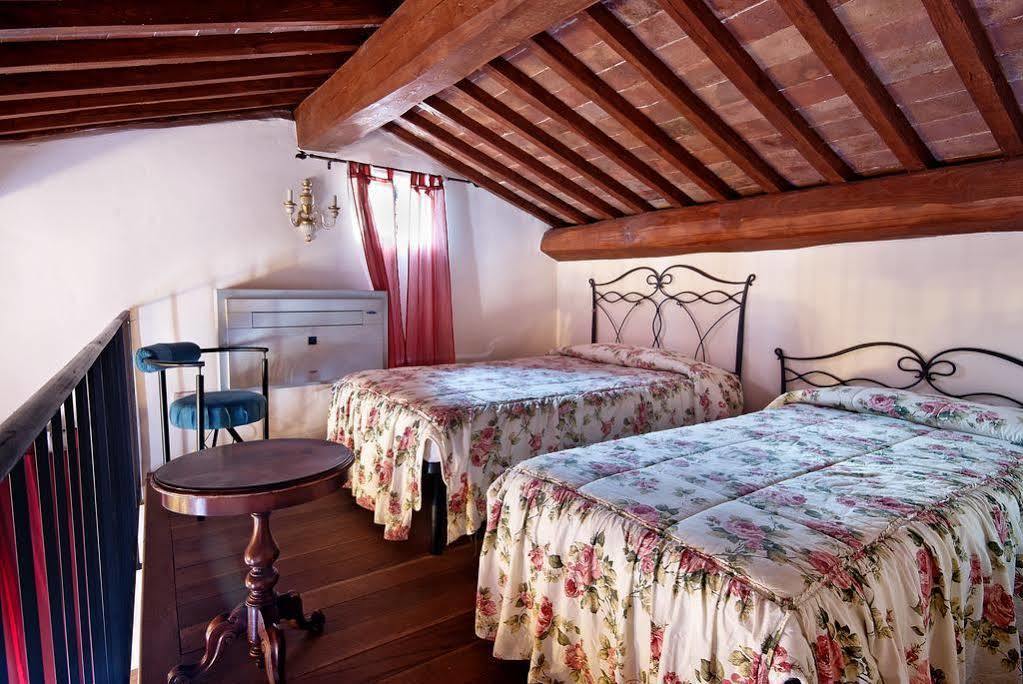 A Casa Mastacchi Bed and Breakfast Siena Esterno foto